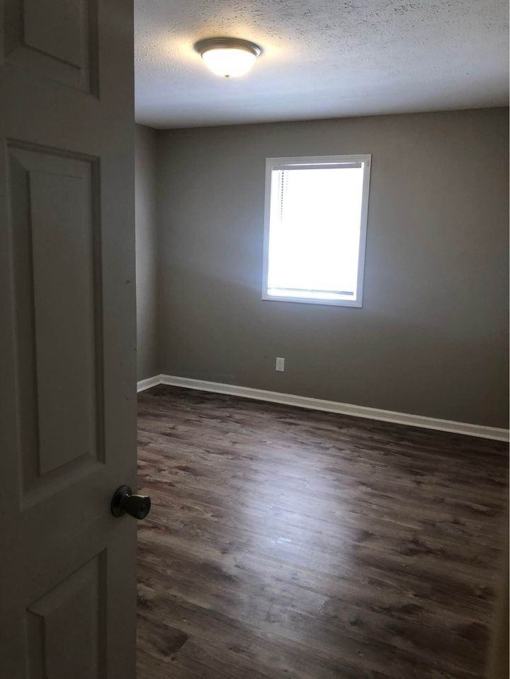 Signature Management - Photo 2 of 17