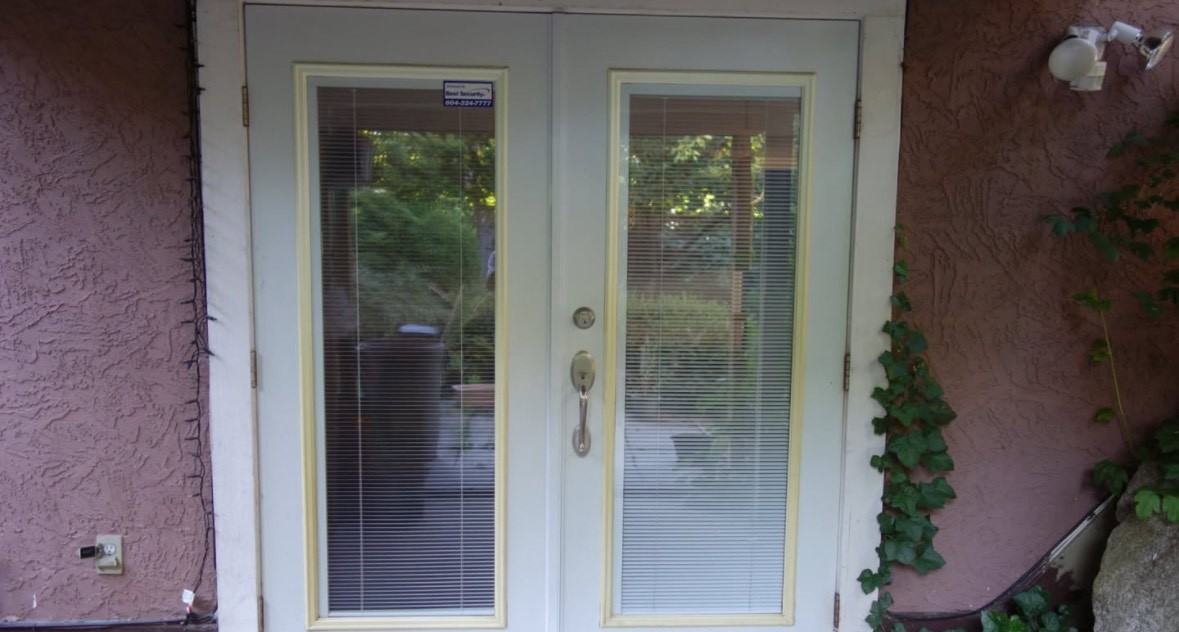 Salal Crescent & Woodsia Pl #bsmt - Photo 3 of 15