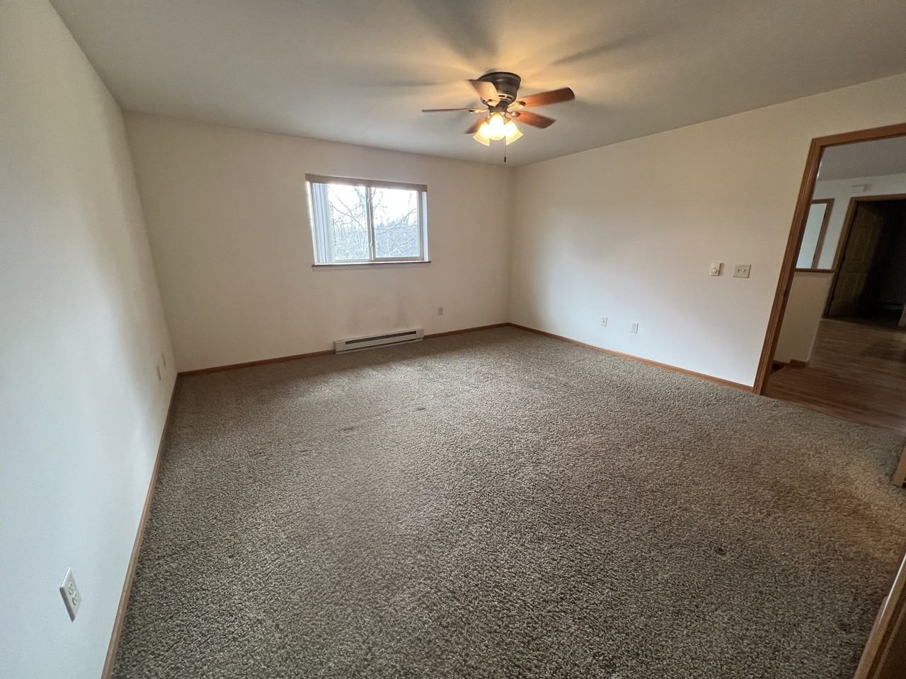 211 N. Willson Drive - Photo 6 of 17