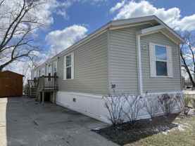 32 Meadowlark Ln - Photo 1 of 1