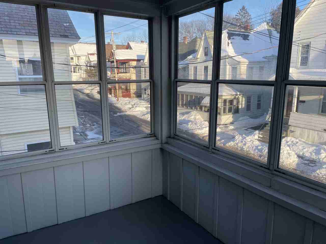 54 Glen Ave - Photo 4 of 12