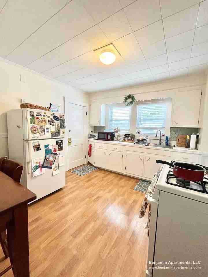 Cresthill Rd #2 - Photo 4 of 8