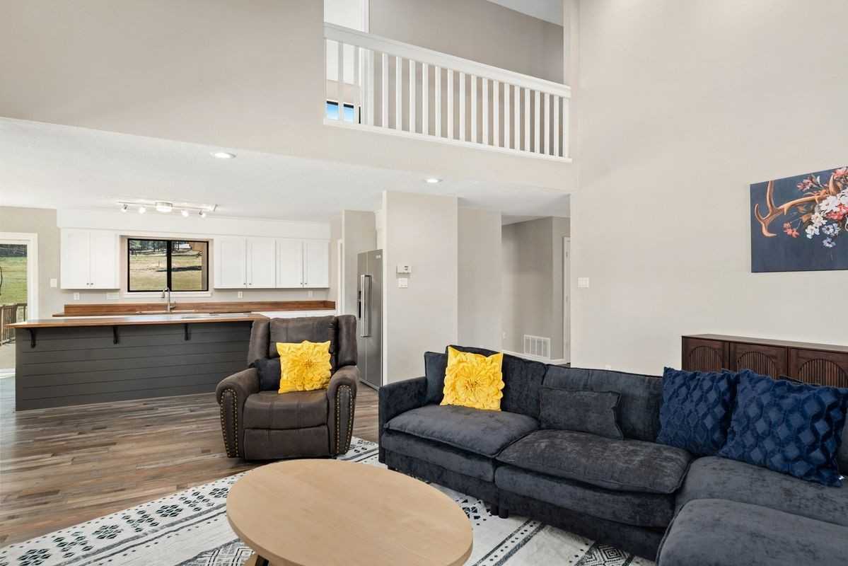 104 Bogie Ln - Photo 6 of 30
