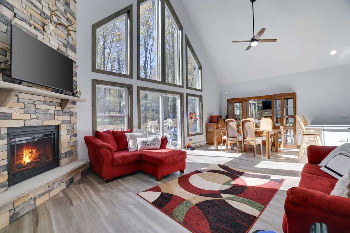 1121 Cobblewood Rd