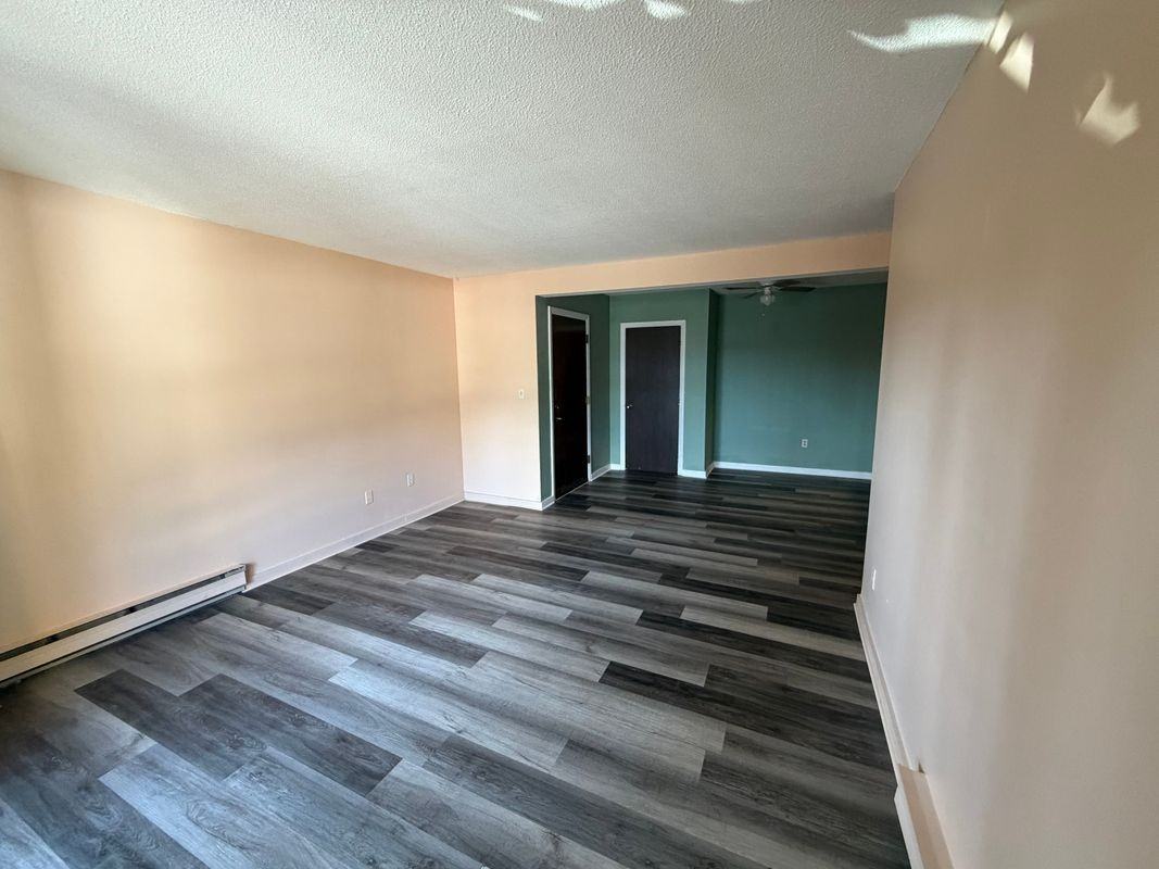 1088 Dover Rd ##203 - Photo 5 of 15