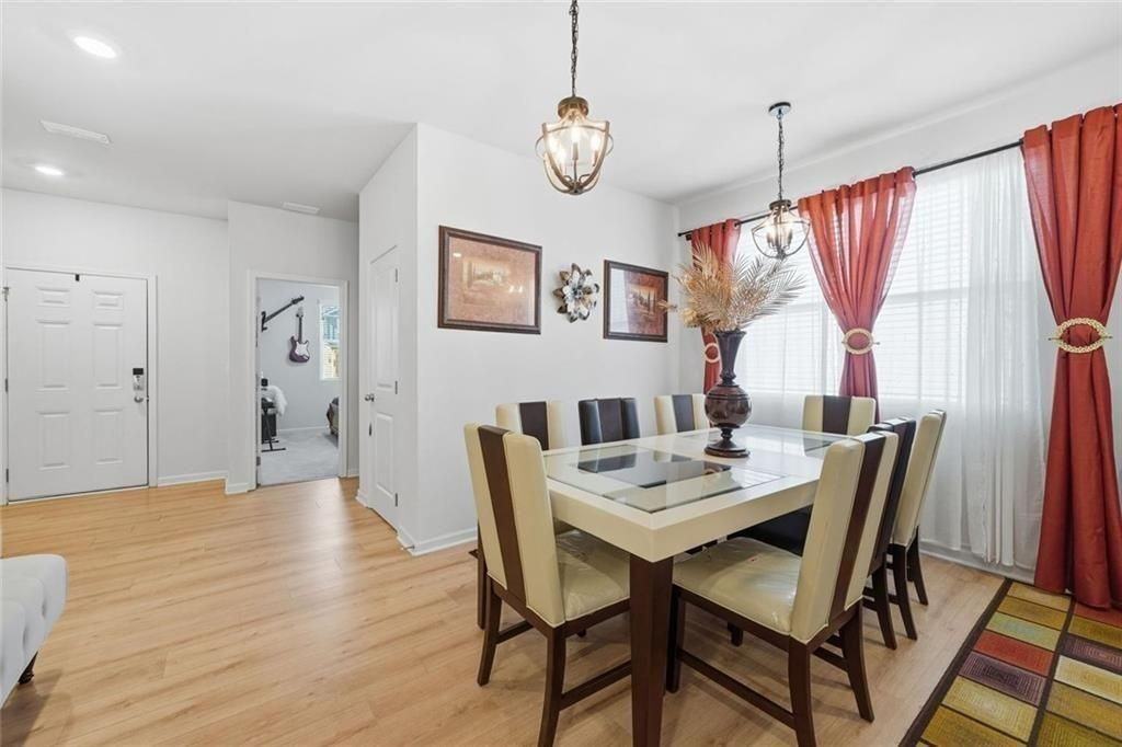 196 Summit Pointe Dr - Photo 5 of 39