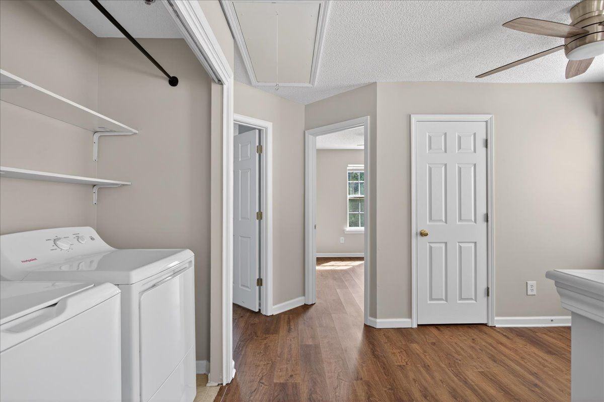 249 Cottonwood Creek Cir - Photo 4 of 30