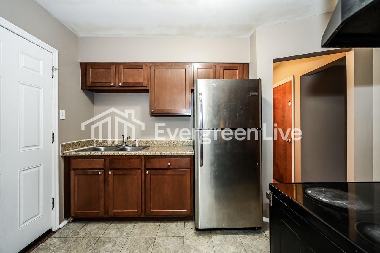 1089 Morado Dr - Photo 6 of 15