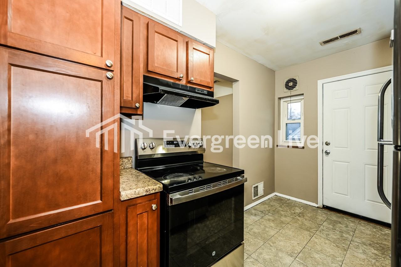 1089 Morado Dr - Photo 7 of 15