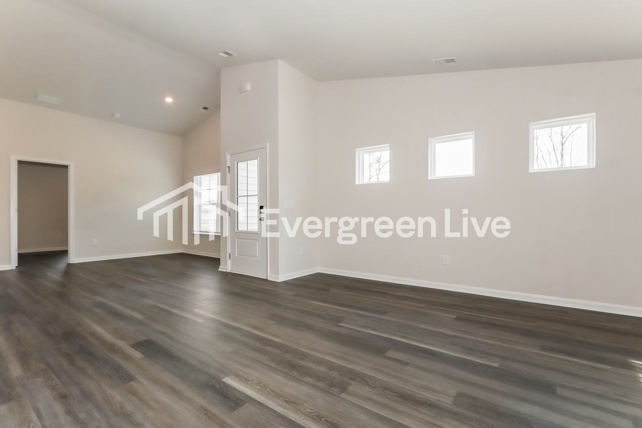 2241 Courtina Way - Photo 4 of 16