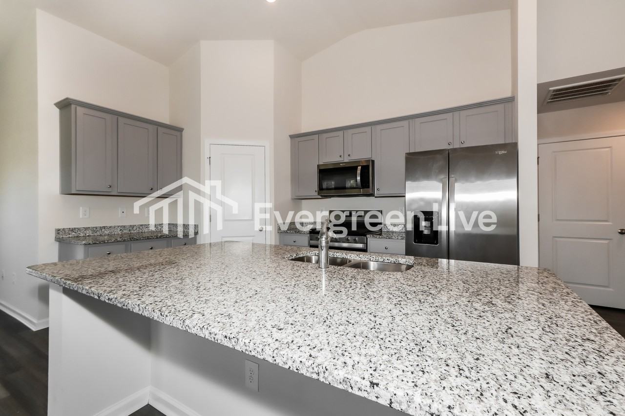 2241 Courtina Way - Photo 7 of 16