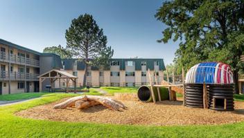 featured image of 900 Garfield Ave