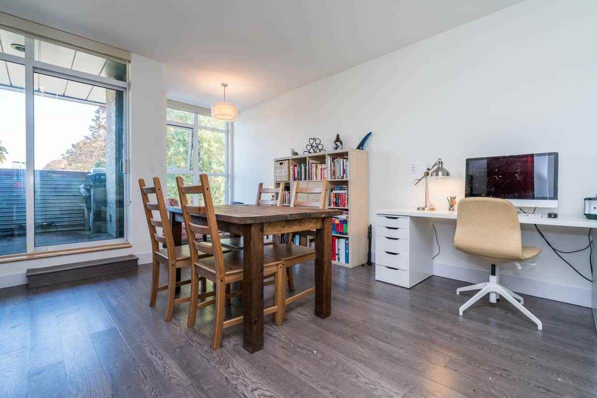 2250 Commercial Dr - Photo 3 of 15