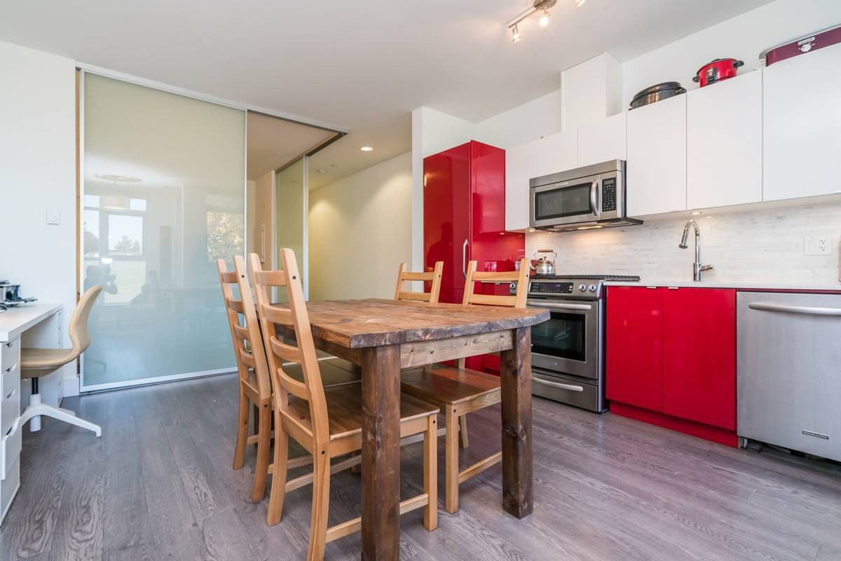 2250 Commercial Dr - Photo 6 of 15