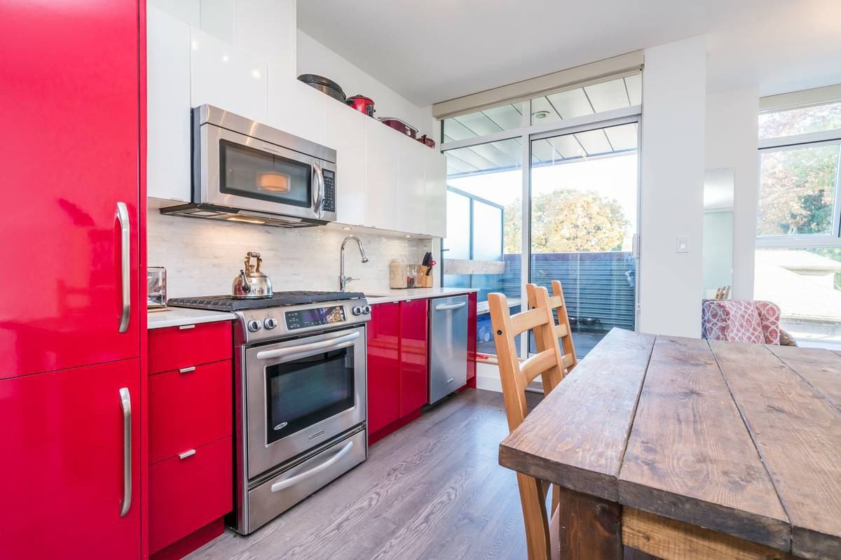 2250 Commercial Dr - Photo 7 of 15