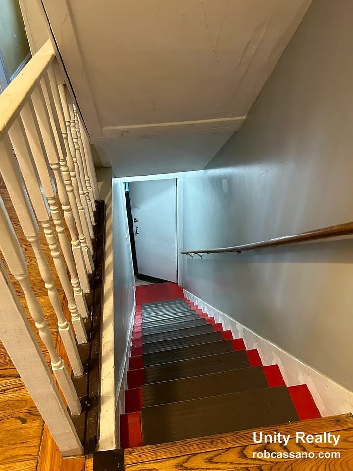 Weston St #1 - Photo 3 of 8