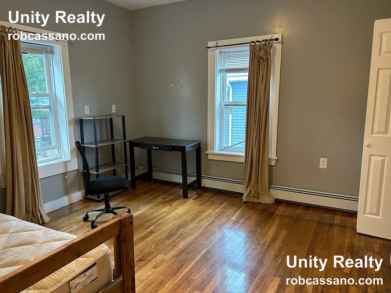 Weston St #1 - Photo 4 of 8