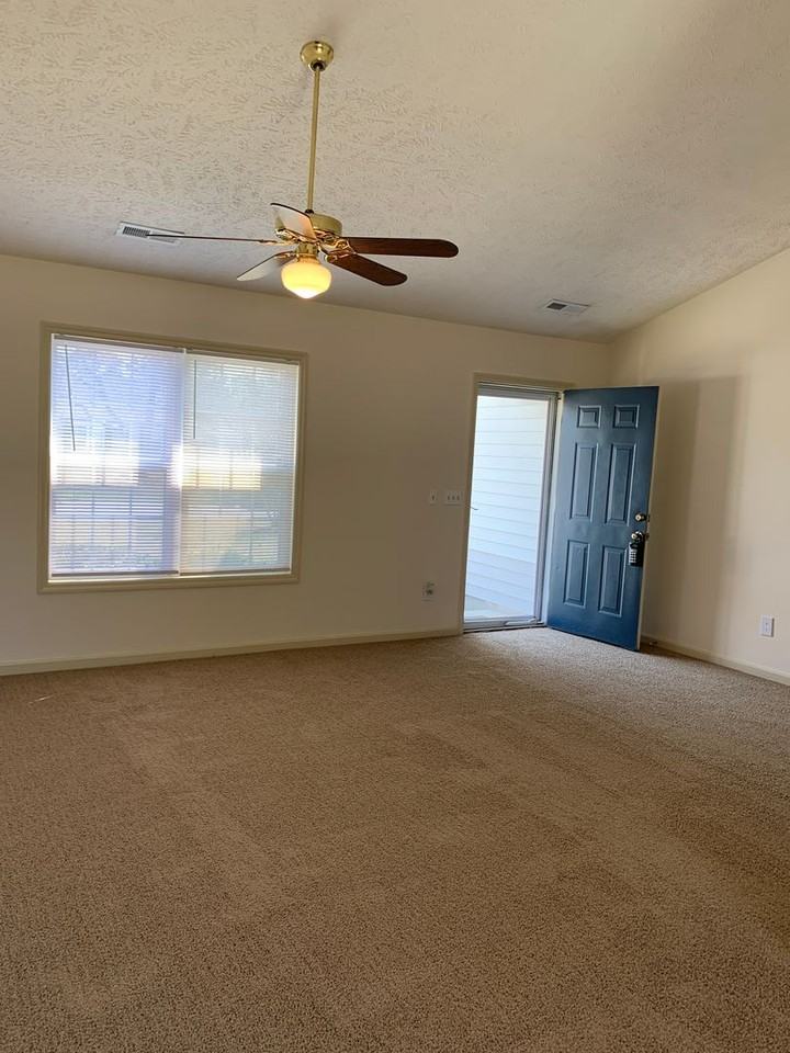 2407 Oban Ct - Photo 5 of 22