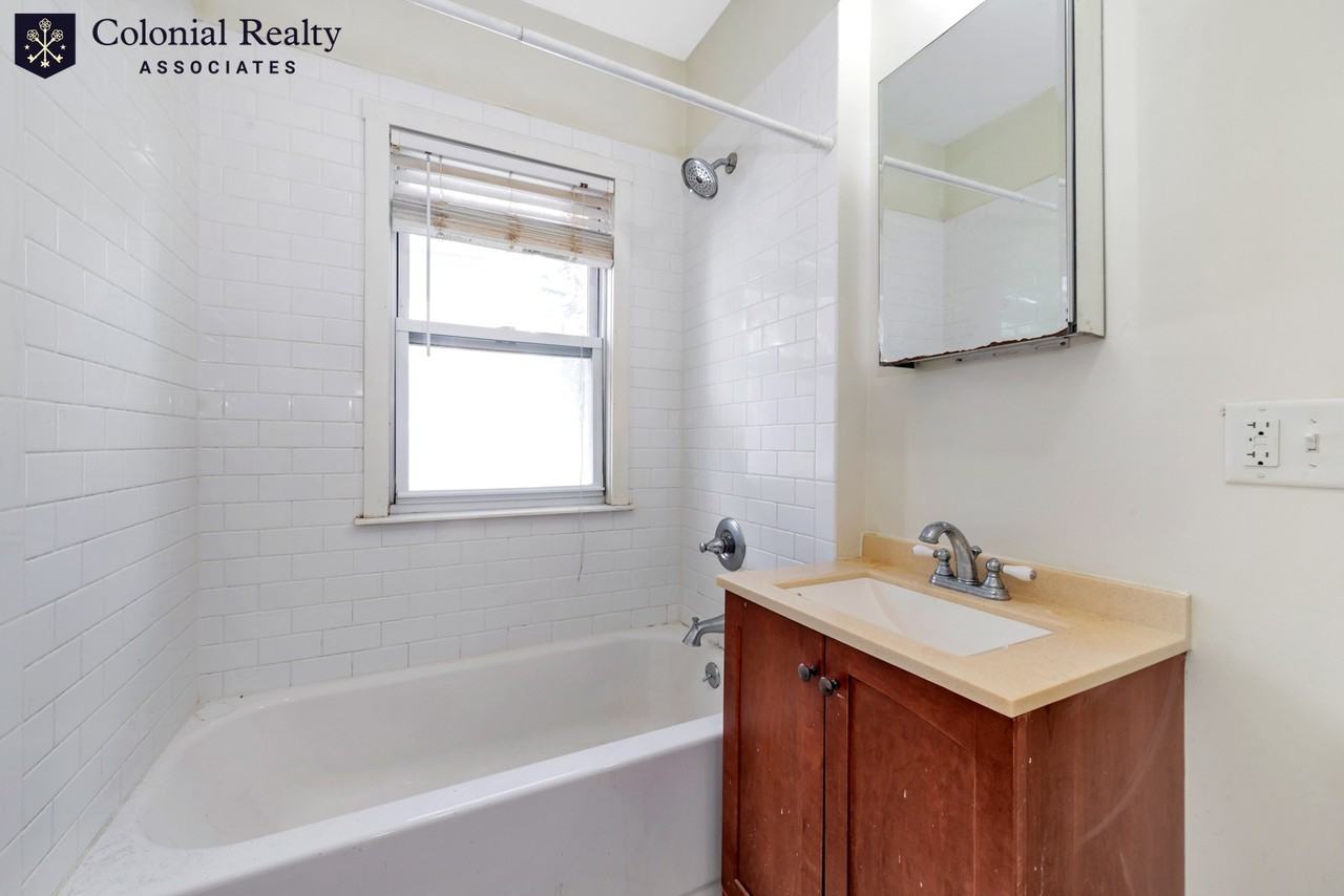 31 Champney St #2 - Photo 4 of 24