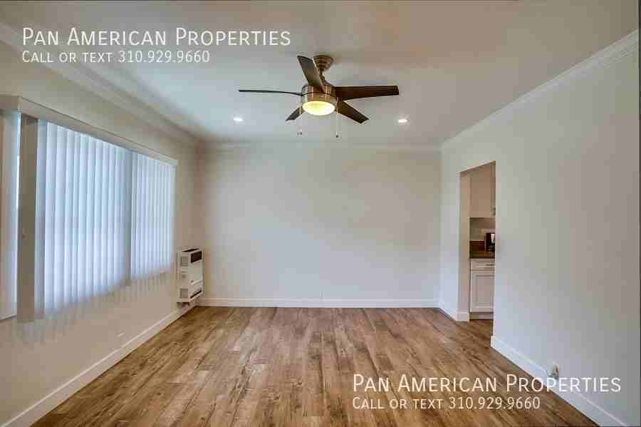 451 W 4th St - Photo 2 of 9