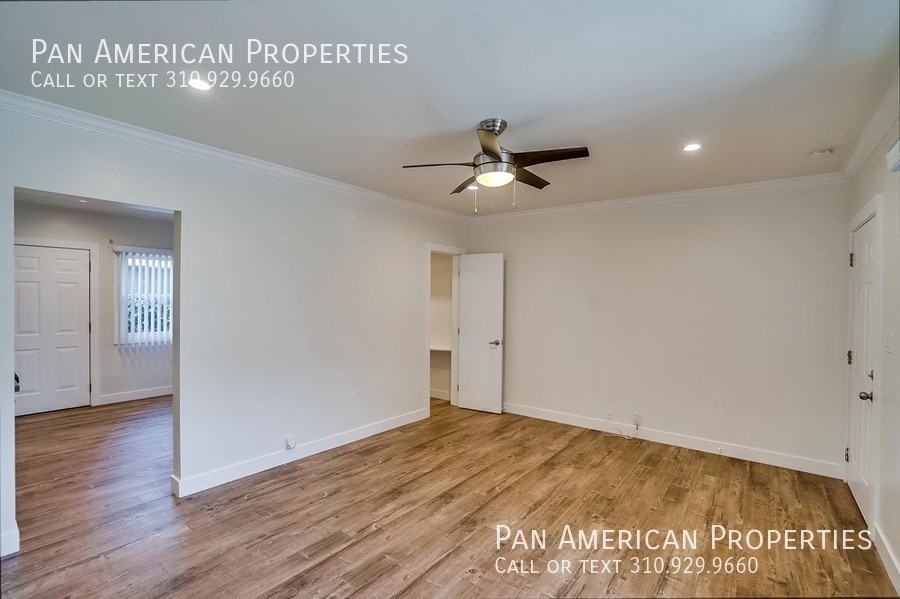 451 W 4th St - Photo 3 of 9