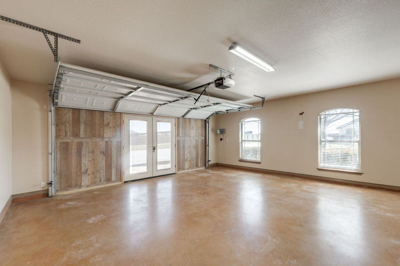 4501 Chelsea Dr - Photo 6 of 17