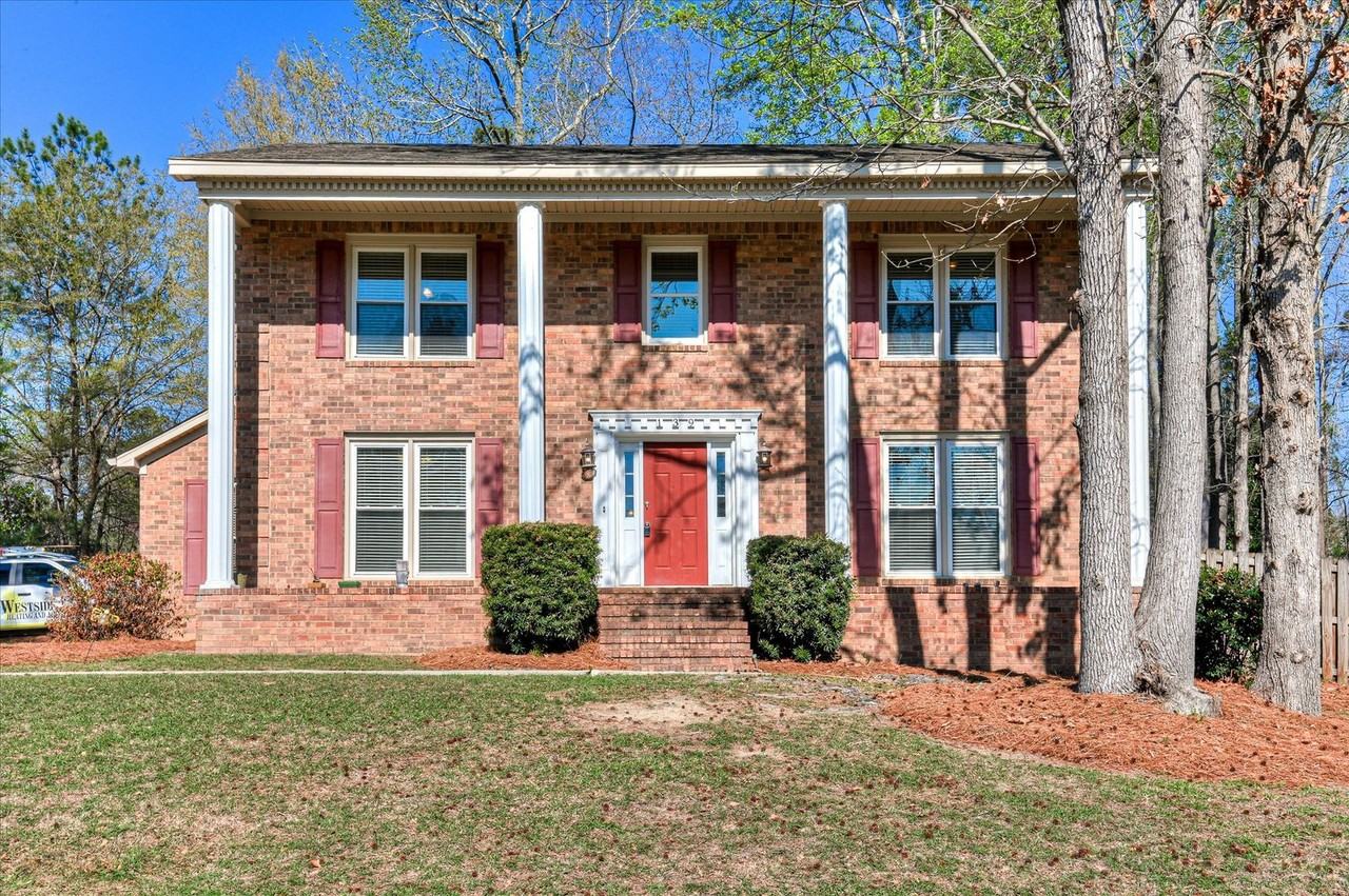 139 Springlakes Dr - Photo 4 of 42