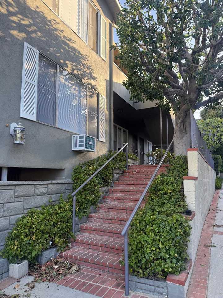 1940 S Beverly Glenn Blvd - Photo 3 of 3