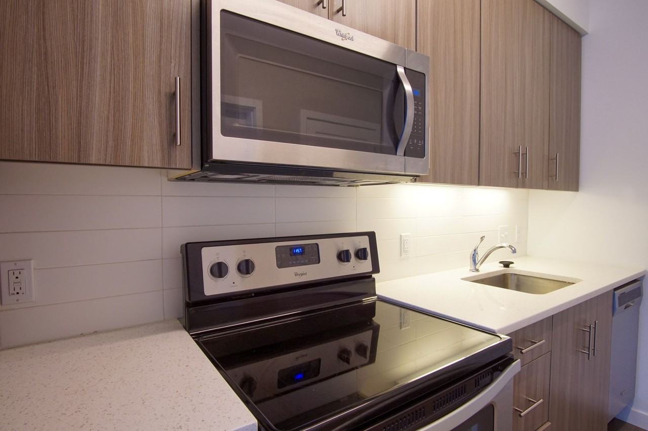 1313 Se Spokane St #210 - Photo 7 of 12