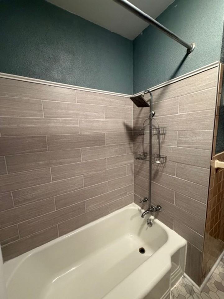 1330 Highland Ave Nw - Photo 6 of 9