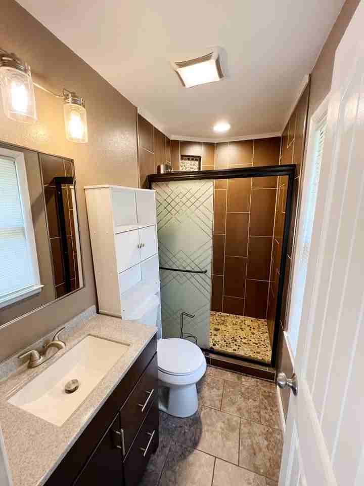 11913 Armitage Dr - Photo 6 of 12