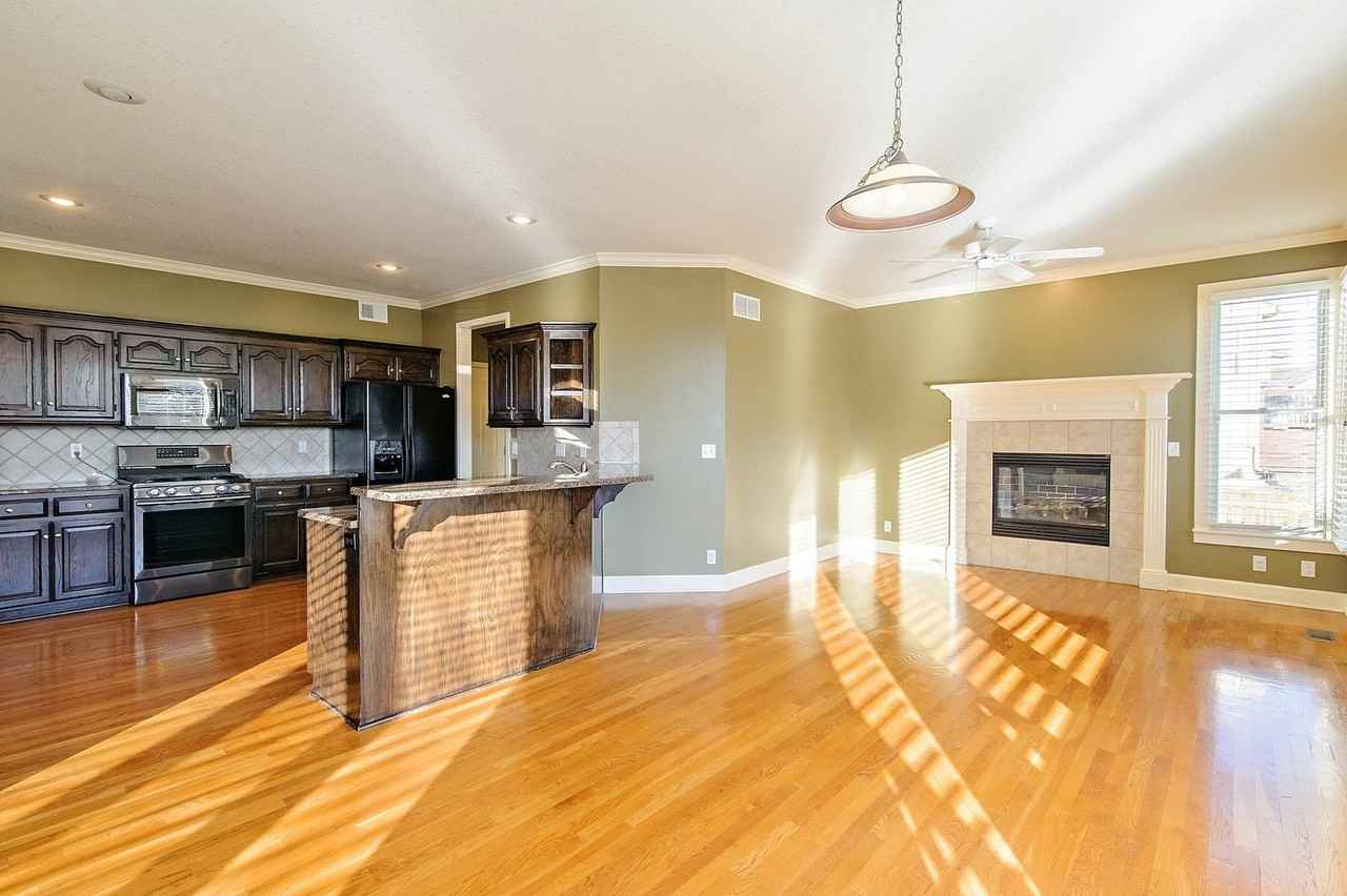 14513 Floyd St - Photo 7 of 37