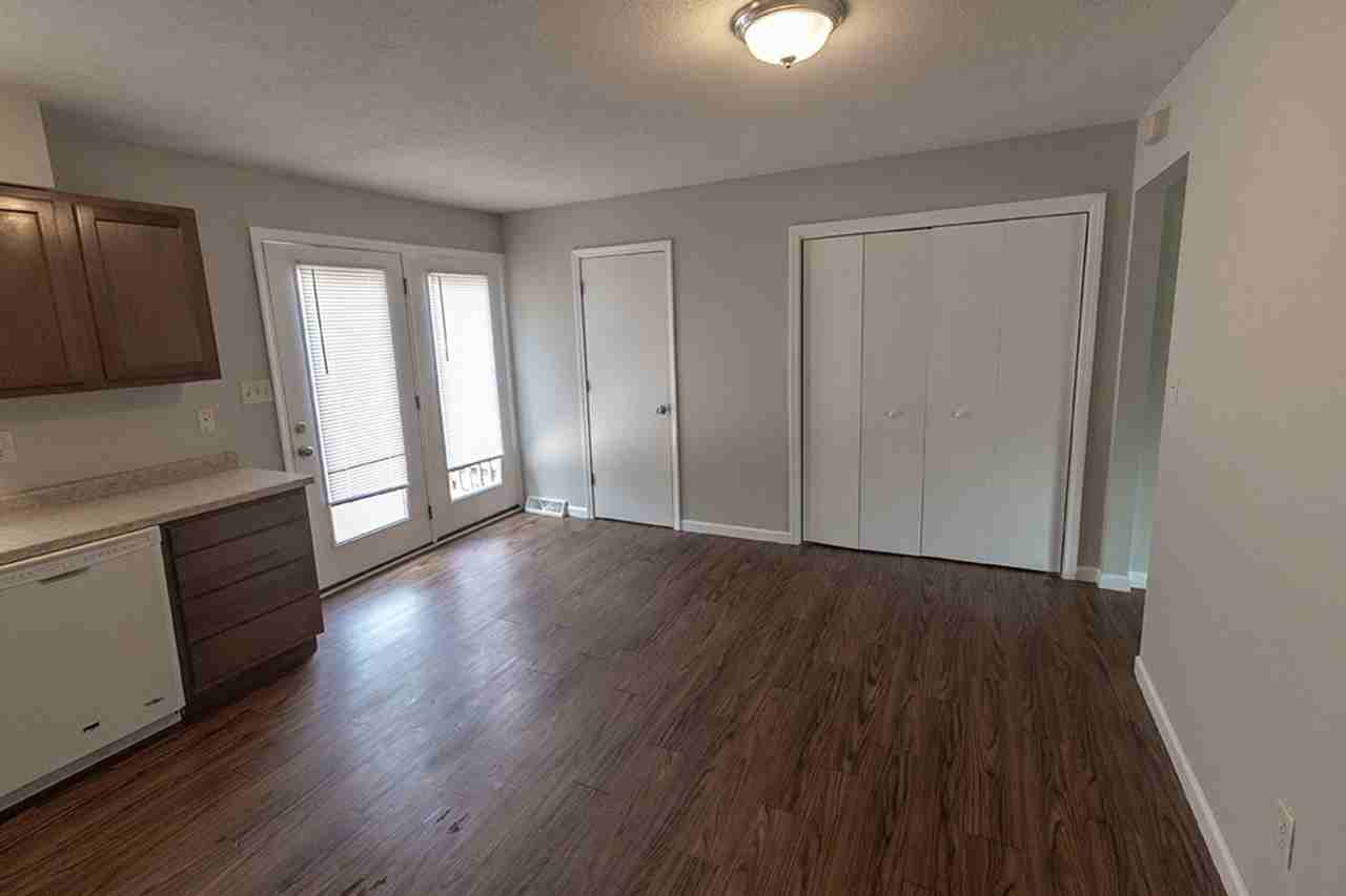 1305 N Golf Blvd - Photo 7 of 23