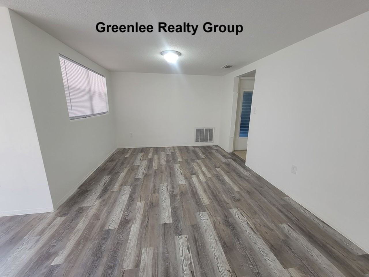 7920 Pineapple Ln - Photo 6 of 19