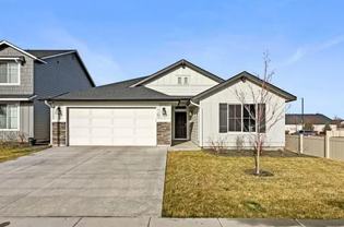 2165 N Bing Ave - Photo 1 of 1