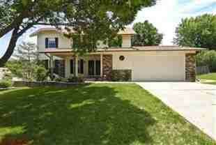 4 Oak Park Dr - Photo 1 of 1