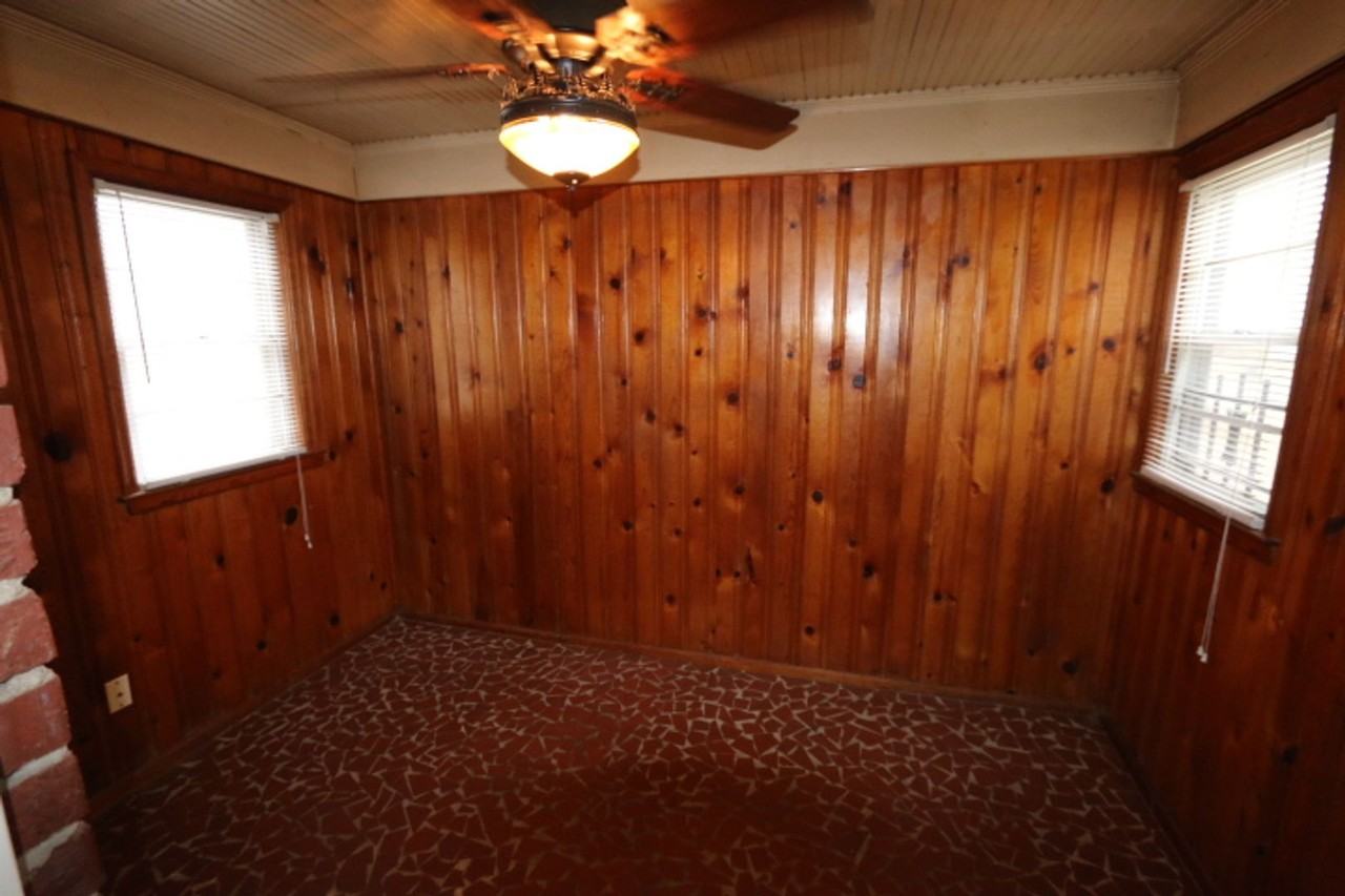 970 Sandra St - Photo 4 of 18