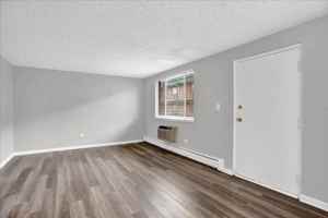 featured image of 1380 Moline St