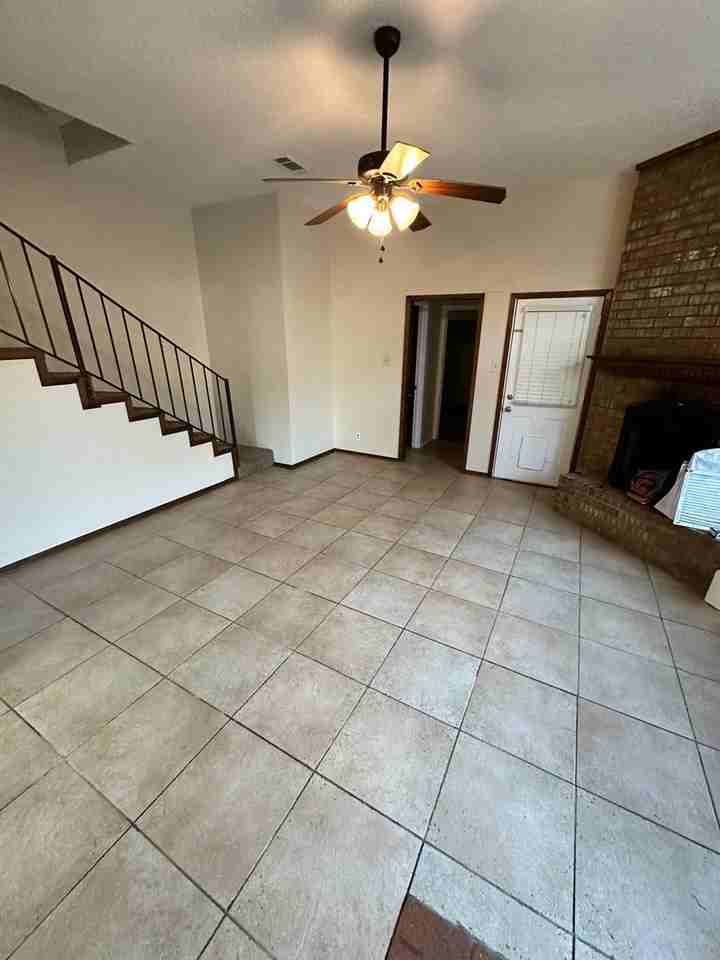 1500 N. Grant Street Units A / B, Sherman - Photo 7 of 23