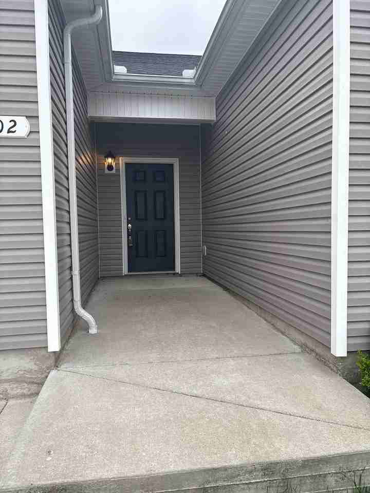 202 Triple Crown Ct - Photo 2 of 25