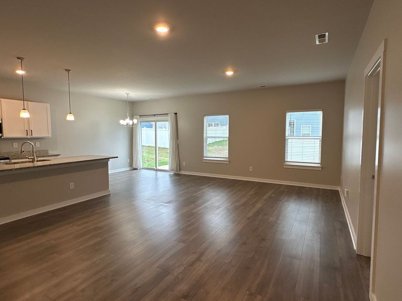 202 Triple Crown Ct - Photo 5 of 25