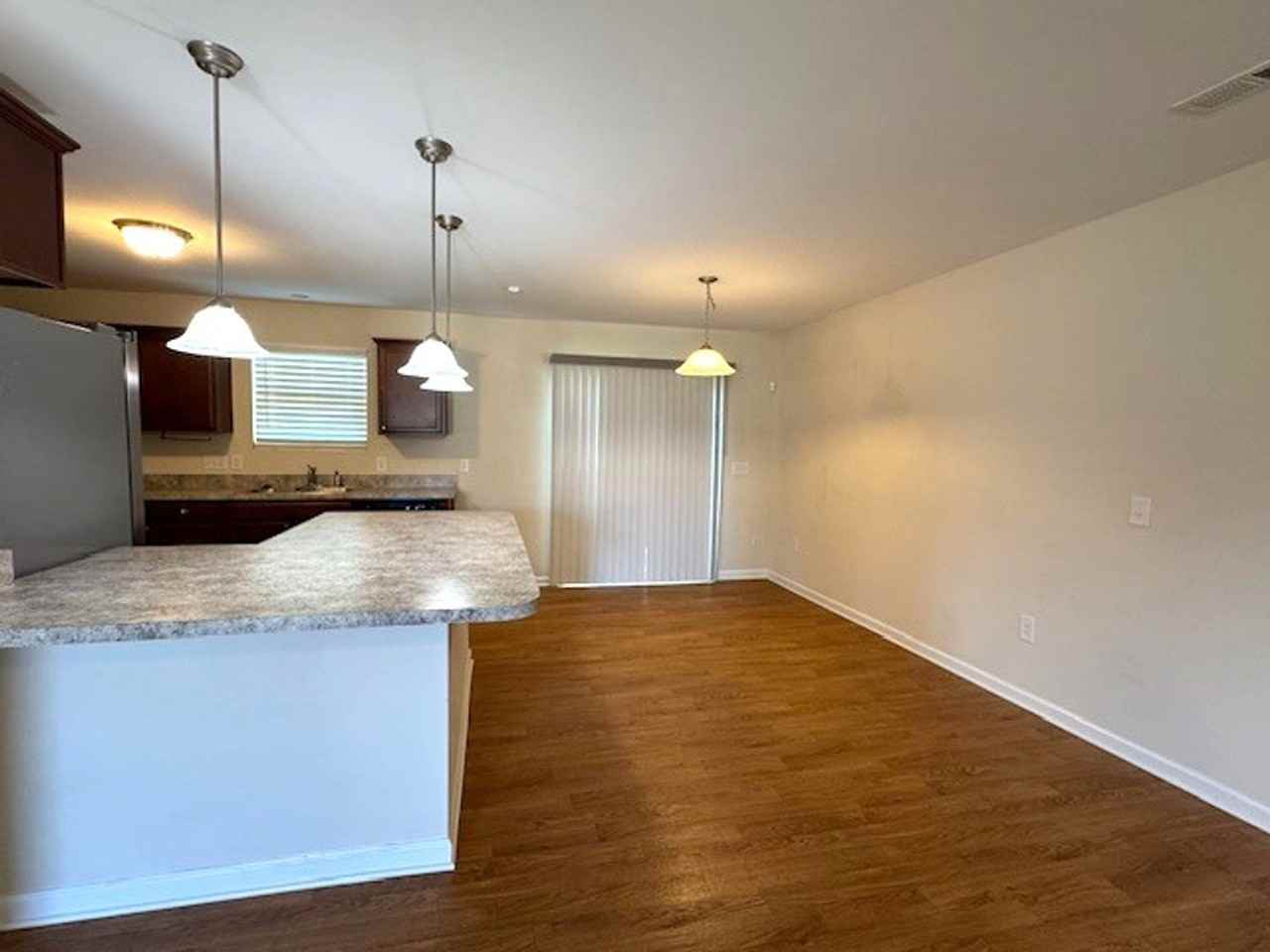 7344 Garett Park Dr - Photo 4 of 7