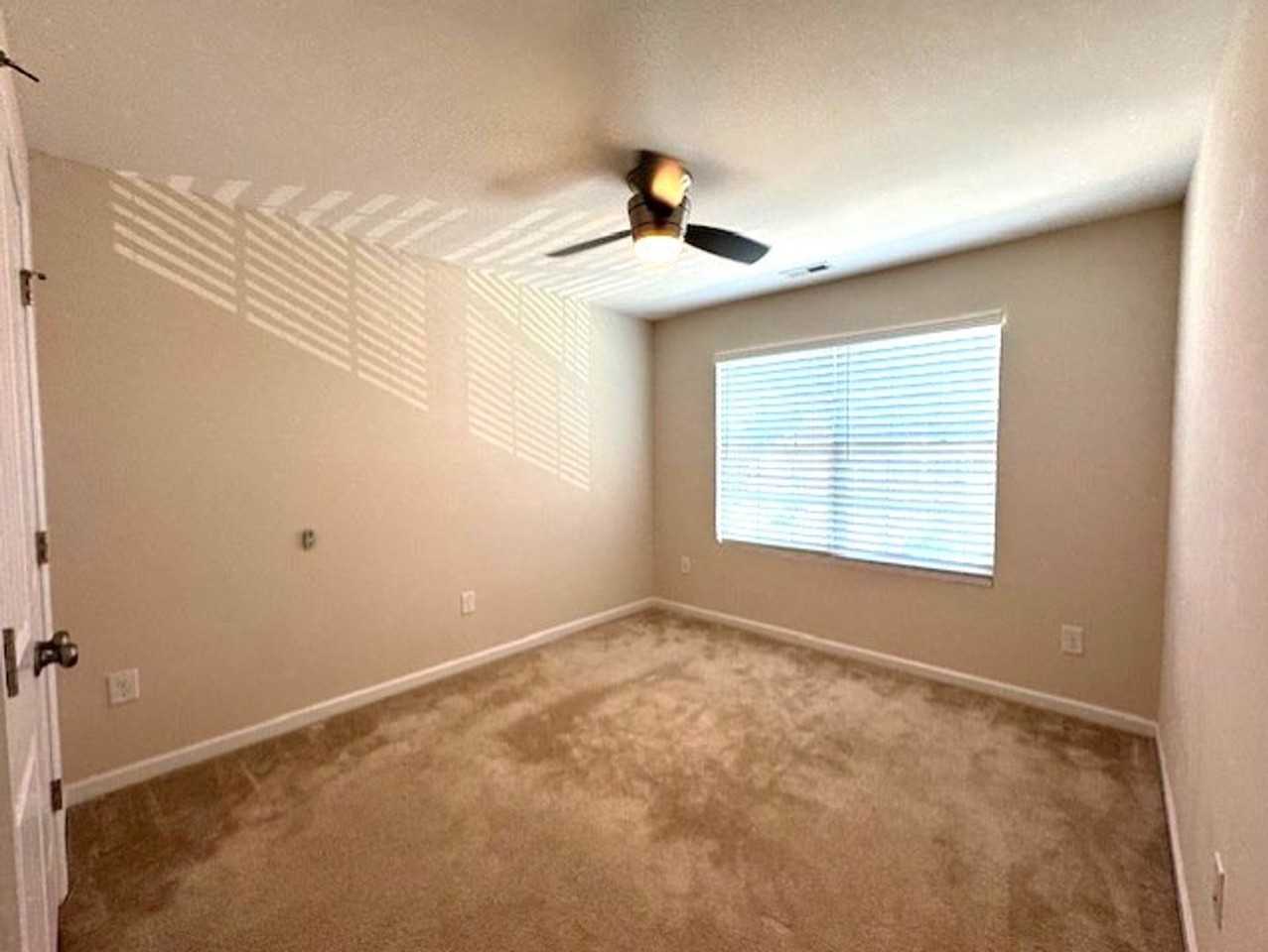 7344 Garett Park Dr - Photo 6 of 7