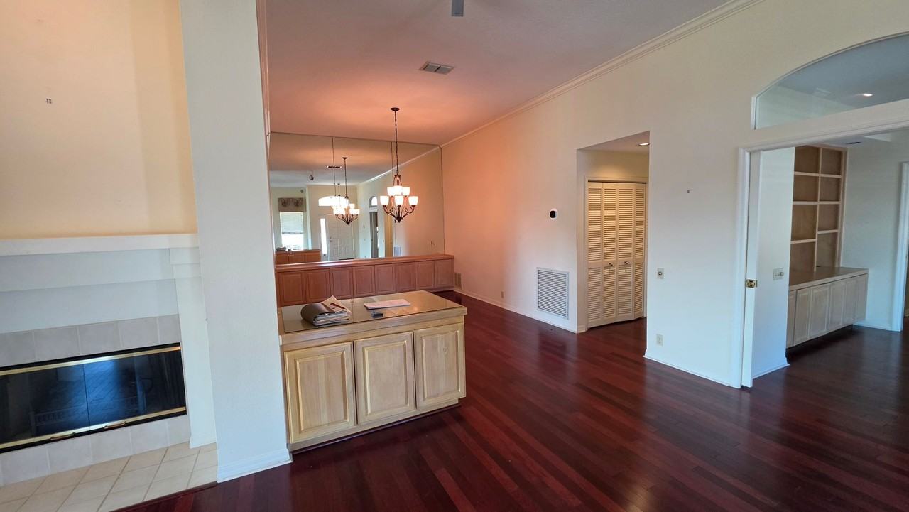 6048 Topsail Rd - Photo 7 of 37