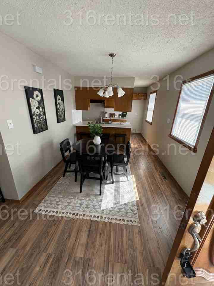 6446 S Mabel St - Photo 4 of 29