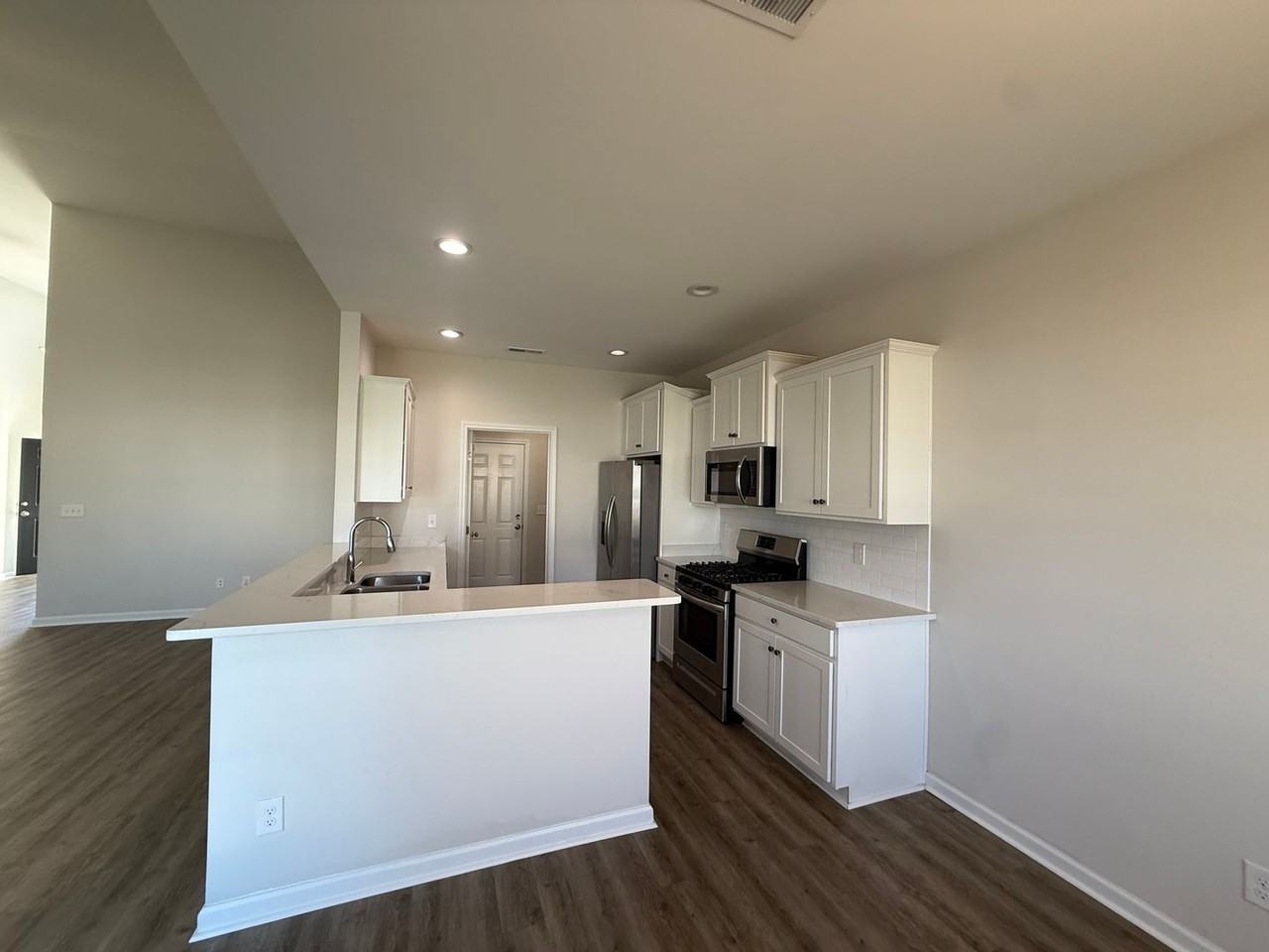 208 Lakota Loop - Photo 5 of 15