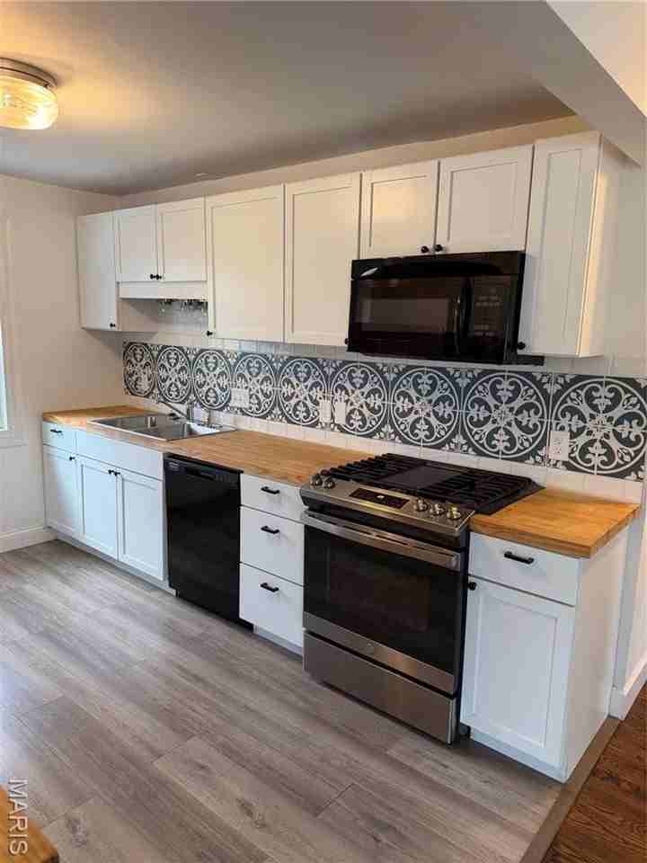 1119 N Mcknight Rd - Photo 4 of 25