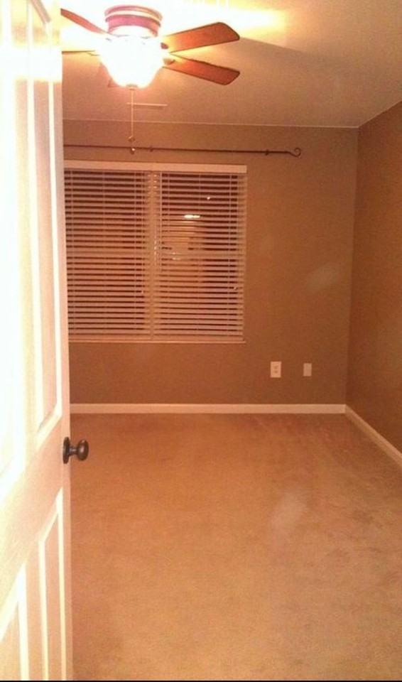 1158 Voskamp St - Photo 3 of 10