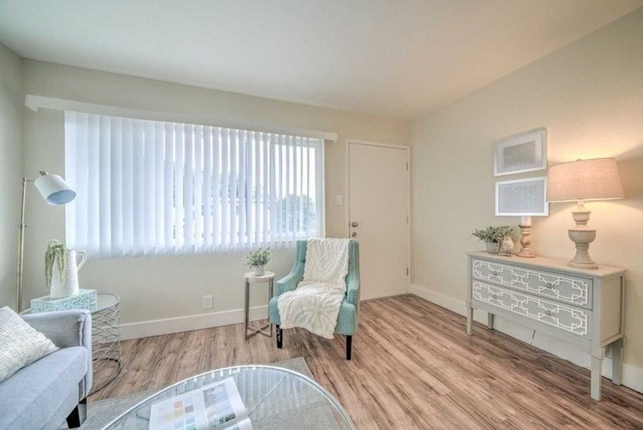 399 Schafer Rd. - Photo 4 of 25