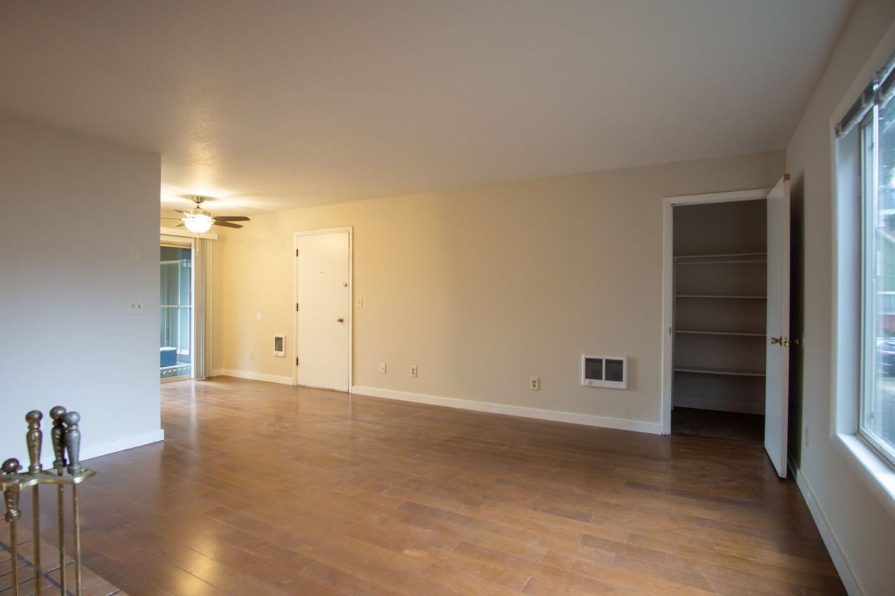 2509 Ne Weidler St #2 - Photo 6 of 21